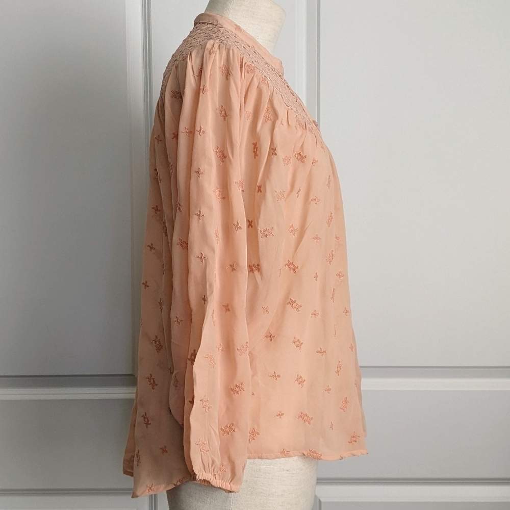 Lucky Brand Blouse Embroidered Semi-Sheer Lace Button Front Rose Tan S/M NWT - Picture 7 of 14
